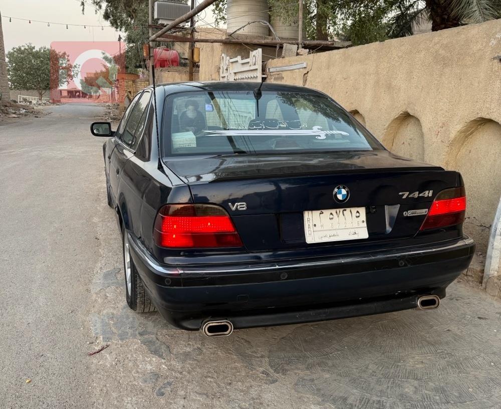 بي ام دبليو الفئة 7